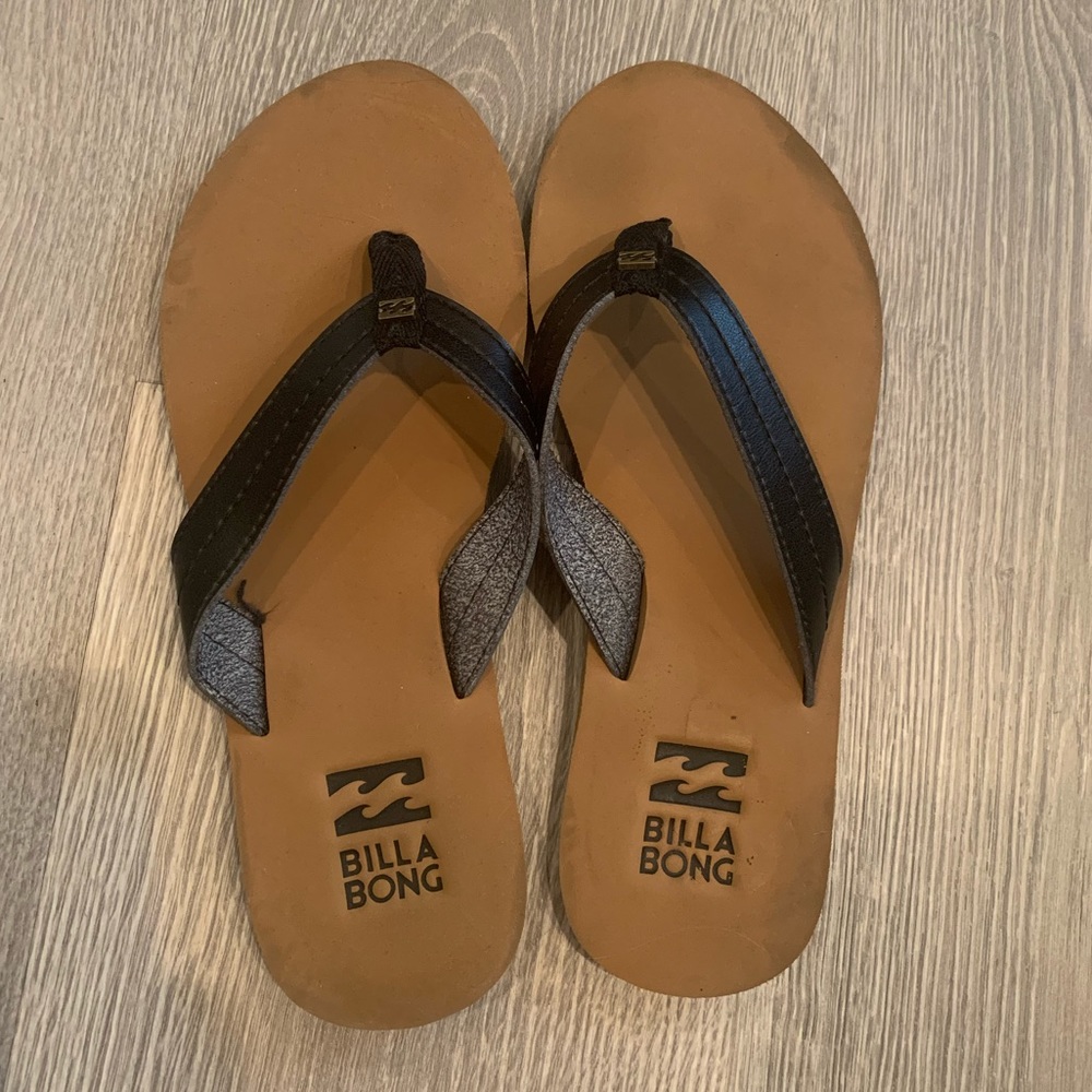 Billabong flip flops—worn once! Size 8.5
